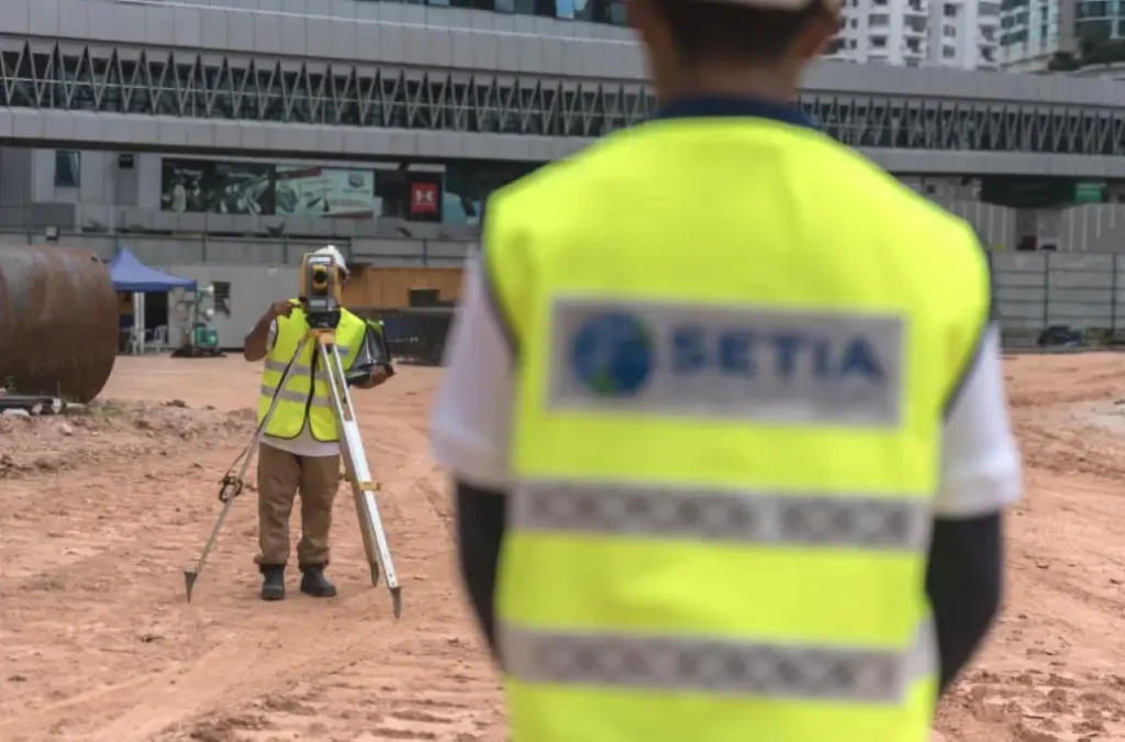 Why You Should Seek a Licensed Land Surveyor